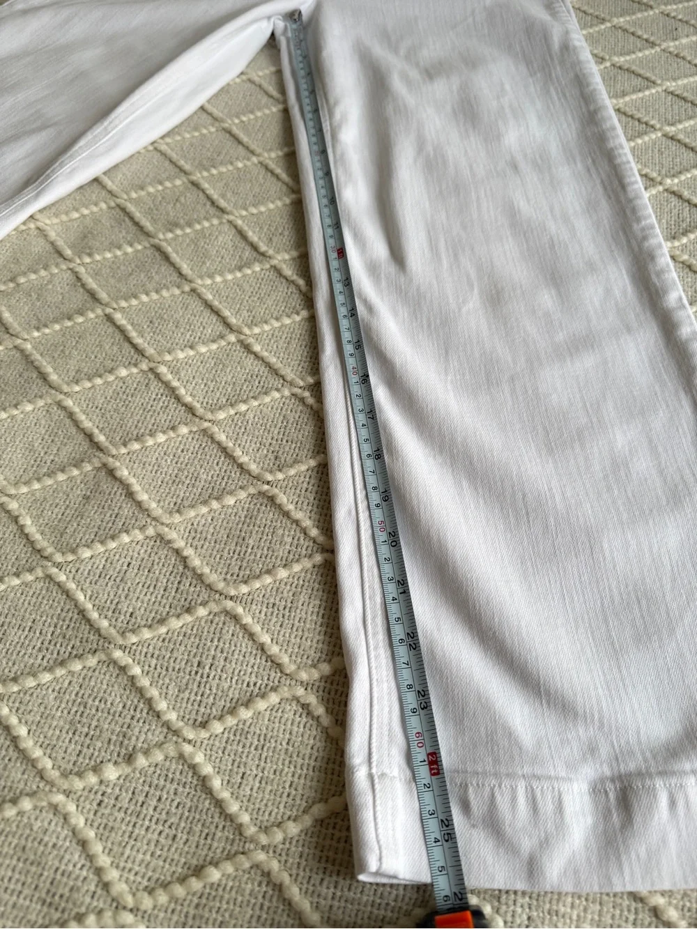 PAIGE Nellie White Wide Leg Crop Jeans Anthropologie Women’s Size 28